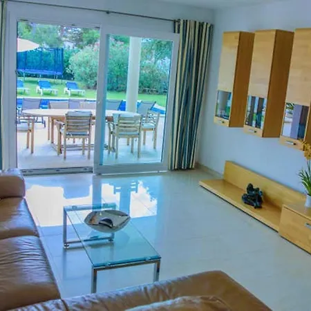 With 5 Bedrooms In With Private Pool And Wifi Felanitx